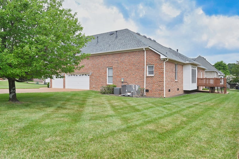 5887 Seven Points Trce, Hermitage, TN 37076