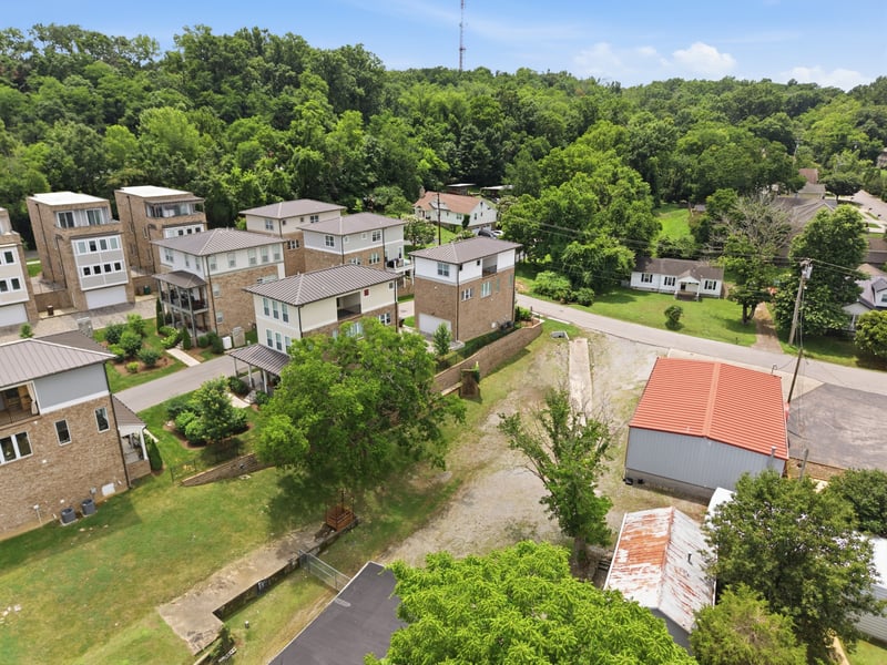 105 Demoss Rd, Nashville, TN 37209