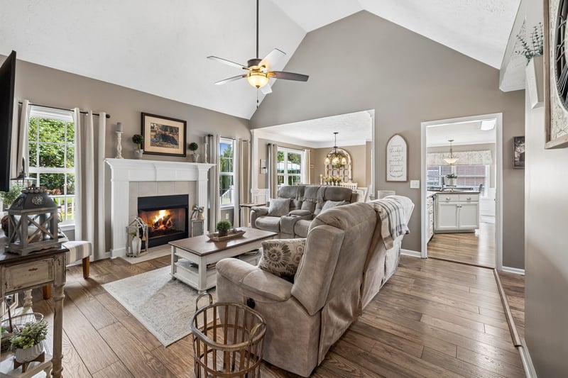 521 Dallas Ct, Murfreesboro, TN 37130