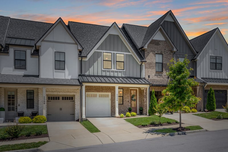 1556 Nickelby Pl, Thompsons Station, TN 37179