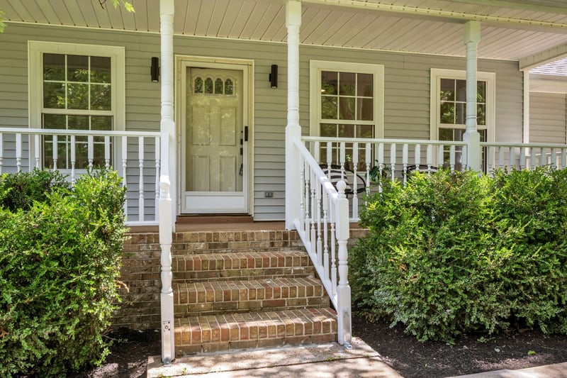 108 Friar Tuck Dr, Dickson, TN 37055