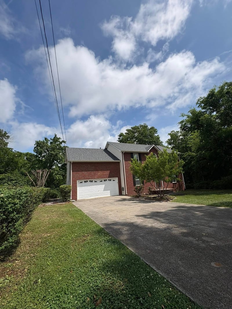 402 Pointe Clear Dr, Smyrna, TN 37167