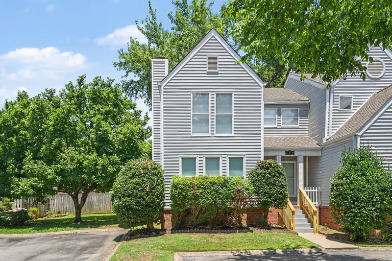 109 Summerlake Pl, Hendersonville, TN 37075