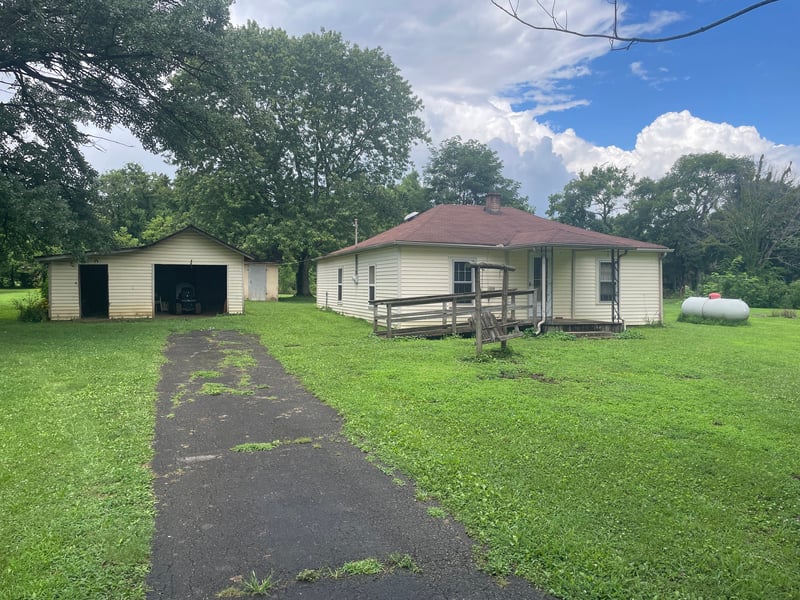 462 County Farm Rd, Murfreesboro, TN 37127
