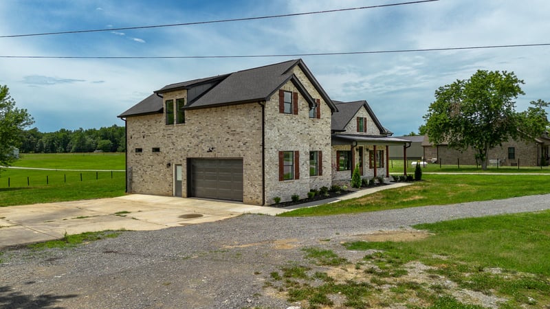 4398 Woodrow Wilson Rd, Springfield, TN 37172