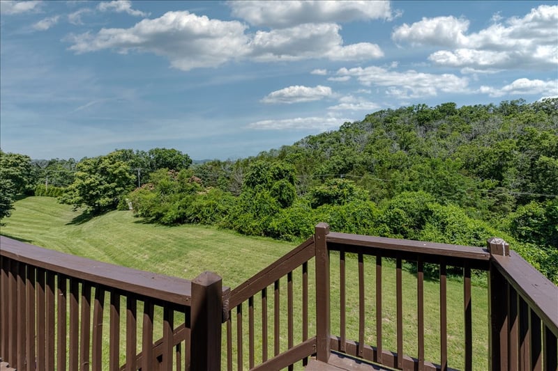 7277 Charlotte Pike #323, Nashville, TN 37209