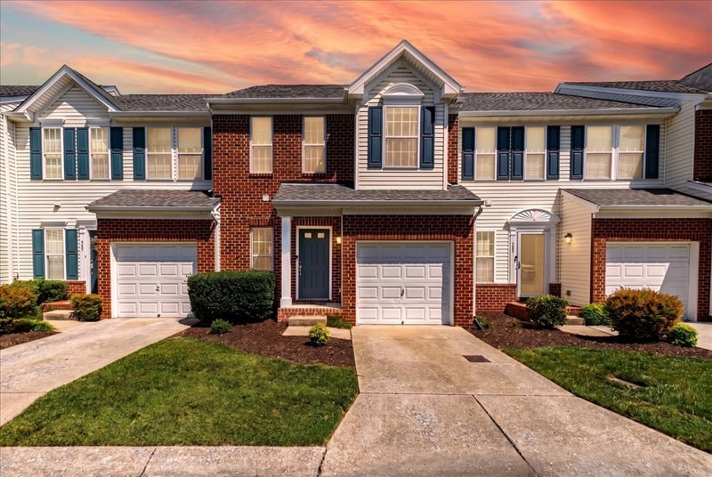 7277 Charlotte Pike #323, Nashville, TN 37209