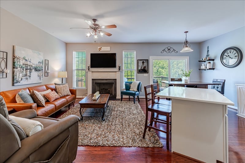 7277 Charlotte Pike #323, Nashville, TN 37209