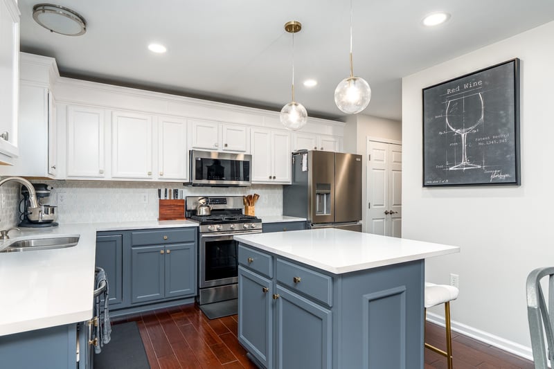 2102 Burgess Ln, Spring Hill, TN 37174
