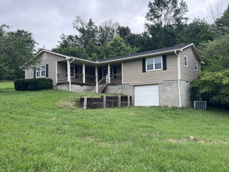 1142 John Shores Rd, Chapmansboro, TN 37035
