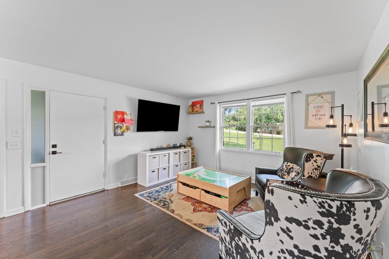 2460 Fairbrook Dr, Nashville, TN 37214