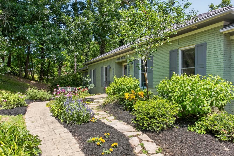 1234 Jefferson Davis Dr, Brentwood, TN 37027