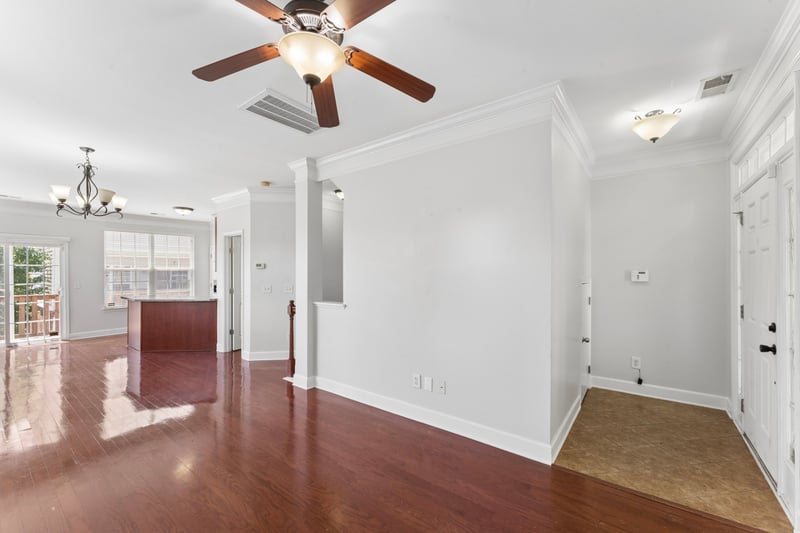 531 Saint Jules Ln, Nashville, TN 37211