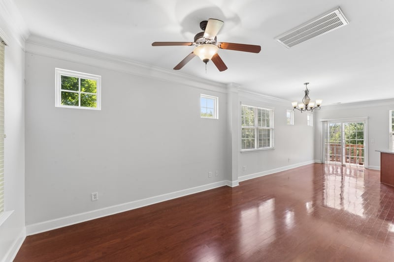 531 Saint Jules Ln, Nashville, TN 37211