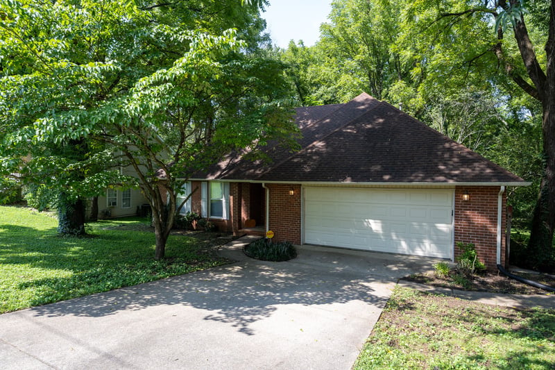 1324 Marymont Dr, Murfreesboro, TN 37129