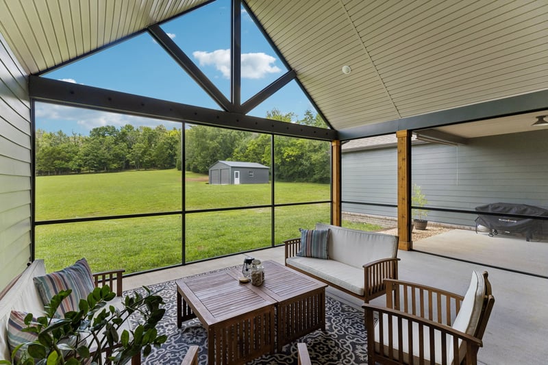 1495 Jacobs Rd, Columbia, TN 38401