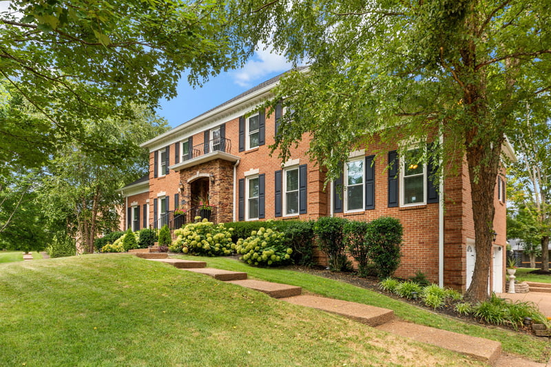 8240 Moores Ln, Brentwood, TN 37027