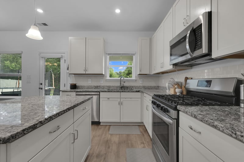 497 Buddy Dr, Columbia, TN 38401