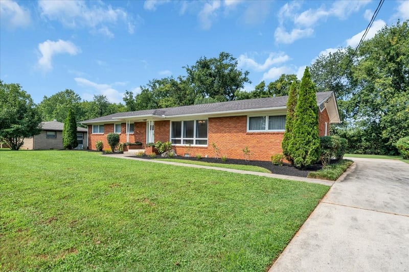 1014 Kirkwood Ave, Murfreesboro, TN 37130
