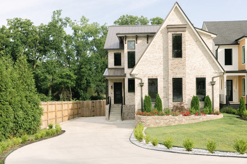 6400 Highway 100 , Nashville, TN 37205