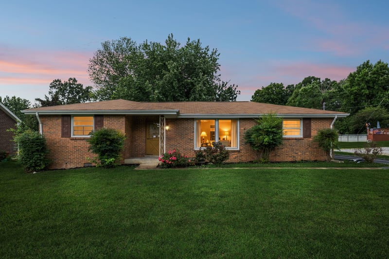 209 Pleasant Hill Dr, Springfield, TN 37172