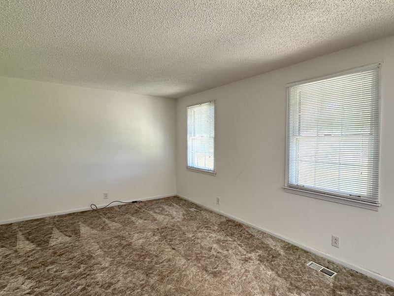 2768 Bellar Rd, Greenbrier, TN 37073