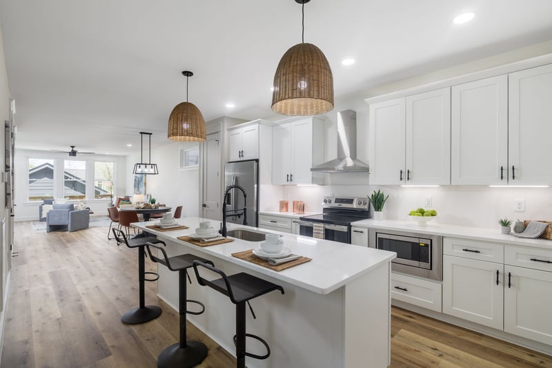 340B Peachtree St, Nashville, TN 37210