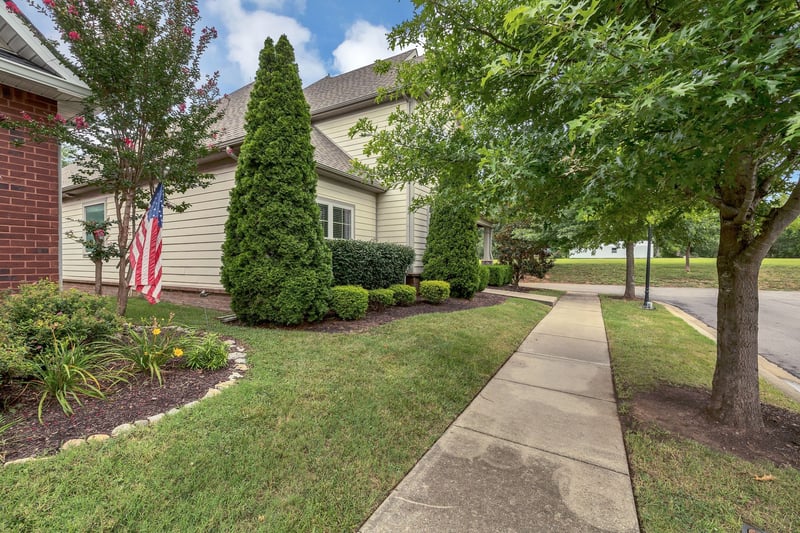 1511 Stokesly Dr, Murfreesboro, TN 37128