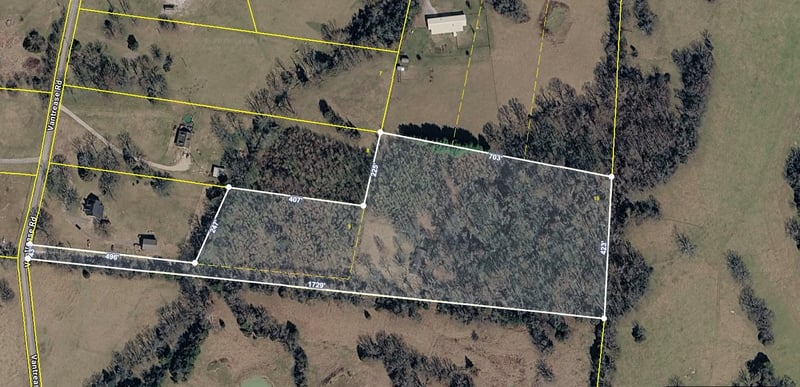 21 Vantrease Rd, Brush Creek, TN 38547