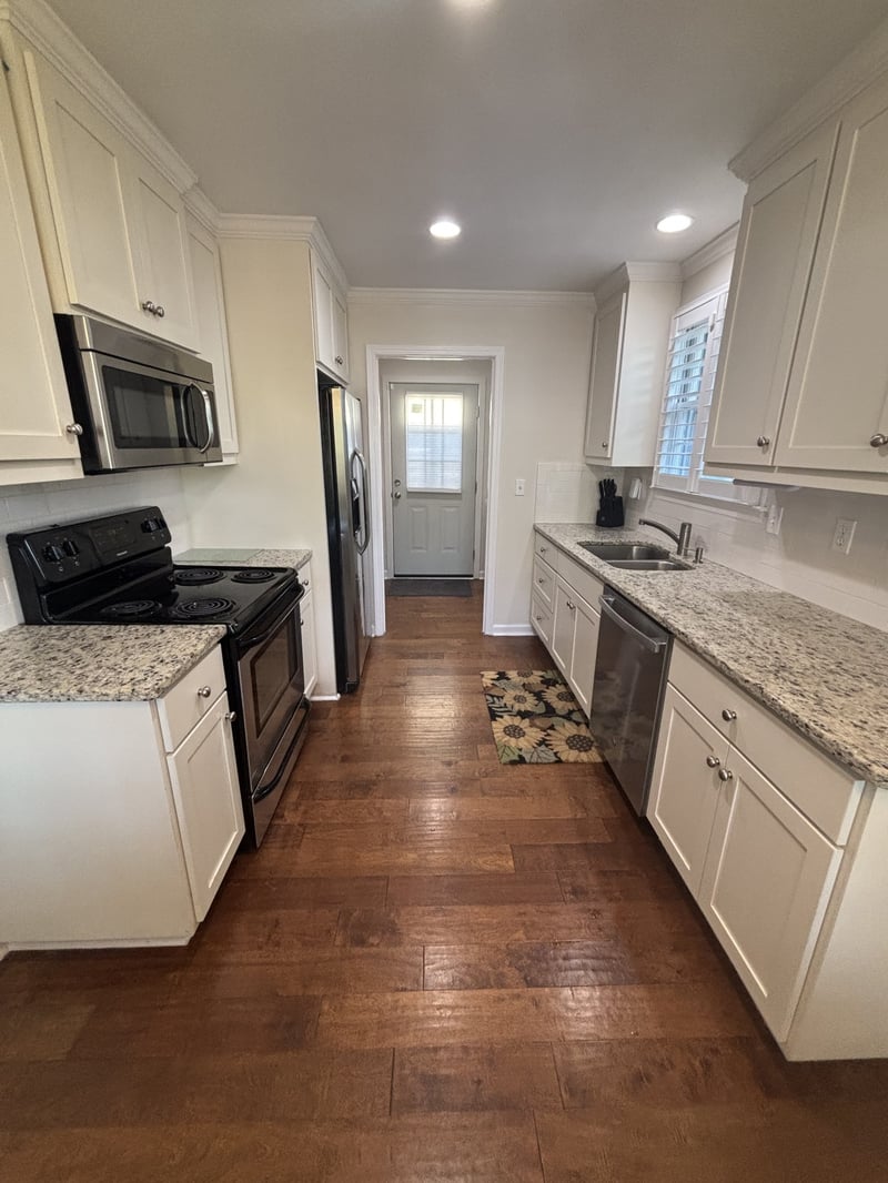 2105 18th Ave, Nashville, TN 37212