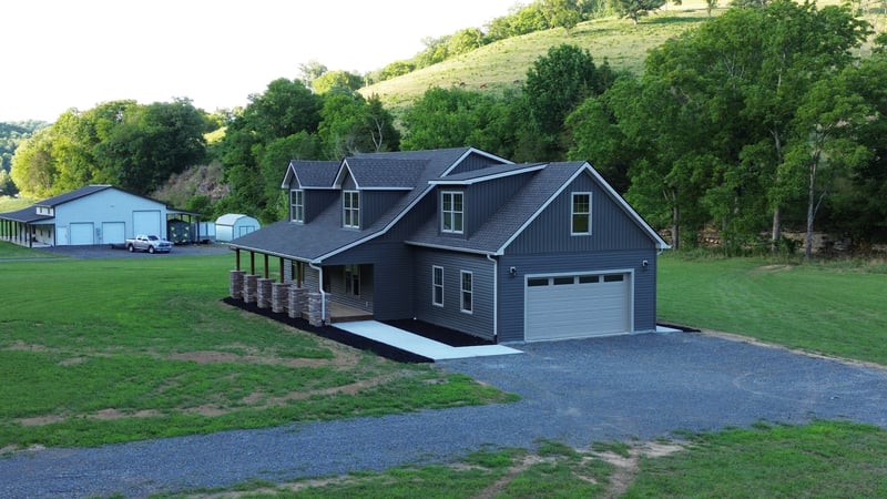 210 Granville Hwy, Chestnut Mound, TN 38552