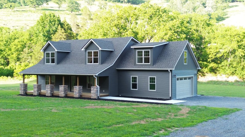 210 Granville Hwy, Chestnut Mound, TN 38552