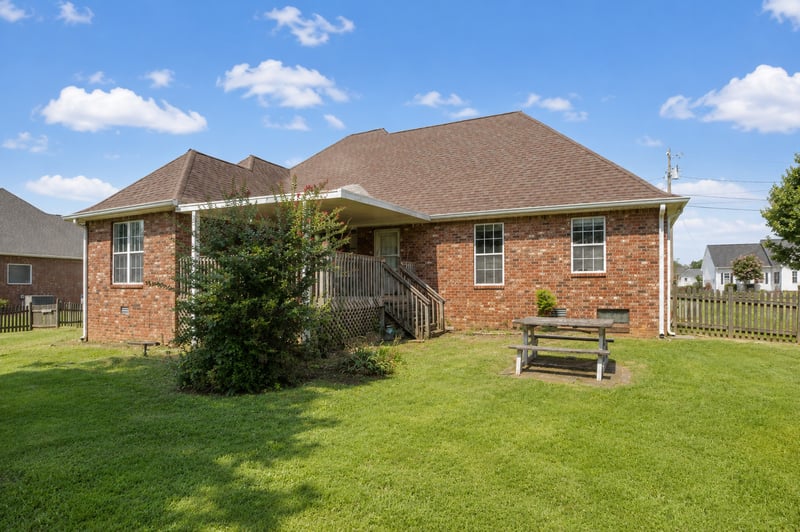 107 Honeysuckle Ct, Murfreesboro, TN 37129