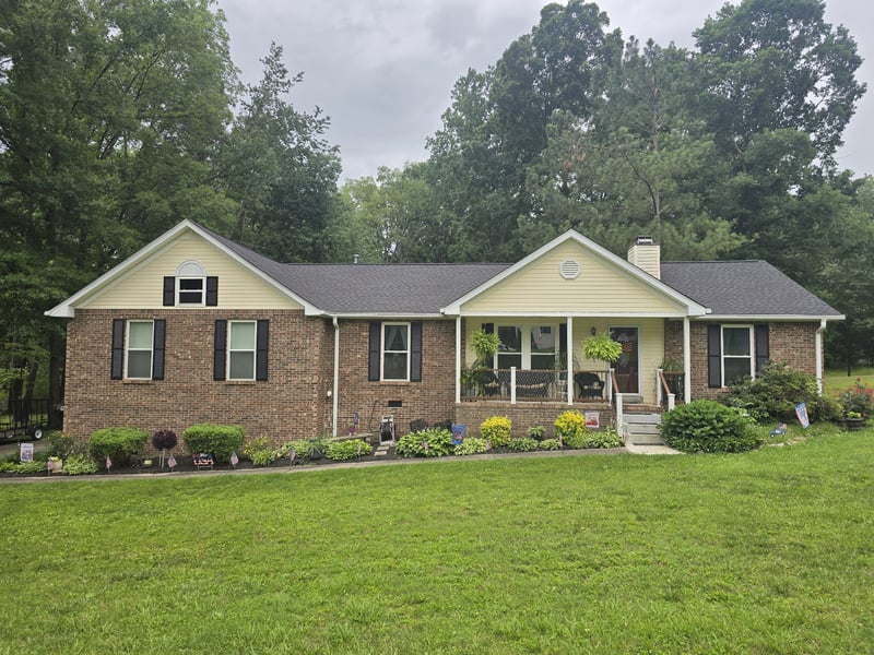 206 Allers Dr, White House, TN 37188