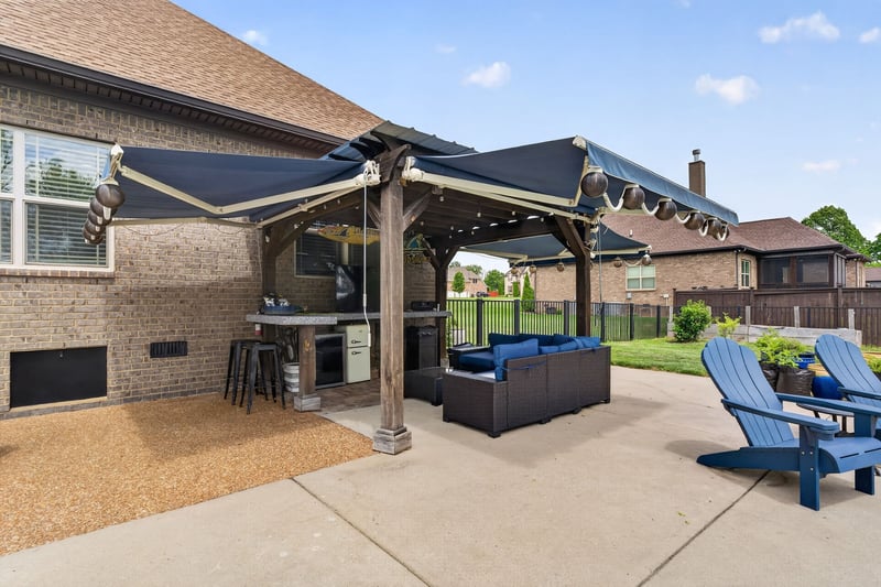 450 Cobblestone Way, Mount Juliet, TN 37122
