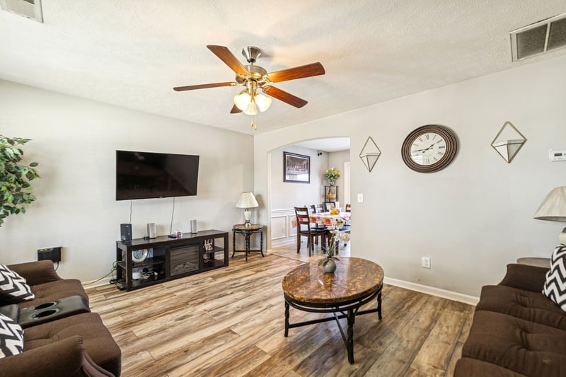 1225 Silverstream Pt, Antioch, TN 37013