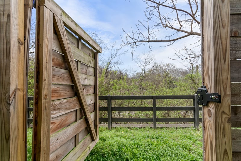 6411 Charlotte Road Cir #105, Nashville, TN 37209