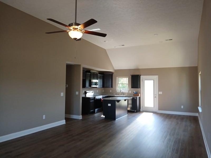 2855 Upstream Rd, Christiana, TN 37037