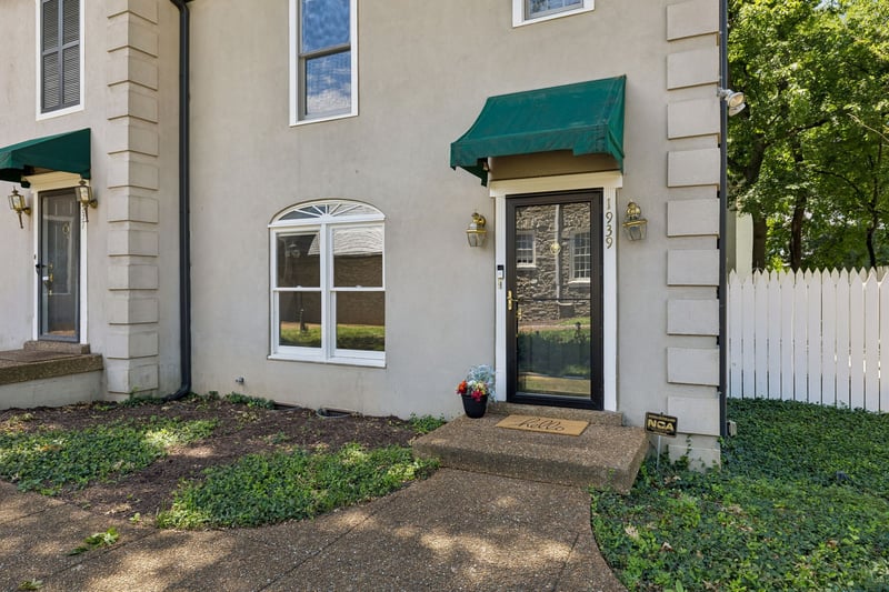 1939 Capers Ave, Nashville, TN 37212