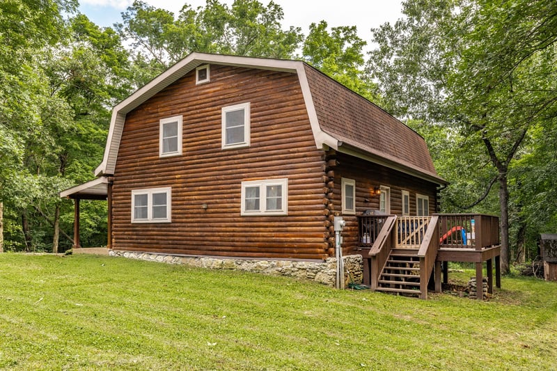 2076 Martins Chapel Church Rd, Springfield, TN 37172