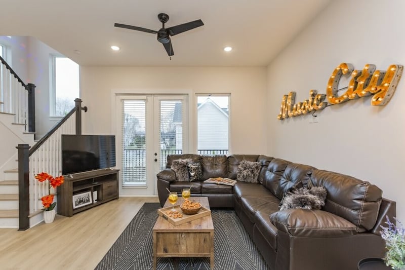 1737 Pecan St #1, Nashville, TN 37208