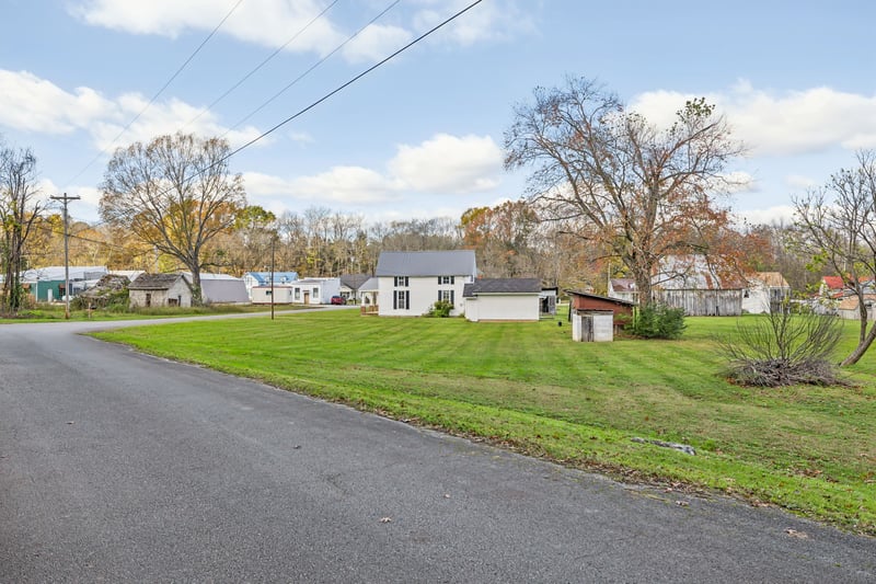 4103 Hampshire Pike, Hampshire, TN 38461
