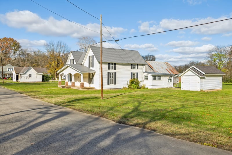 4103 Hampshire Pike, Hampshire, TN 38461