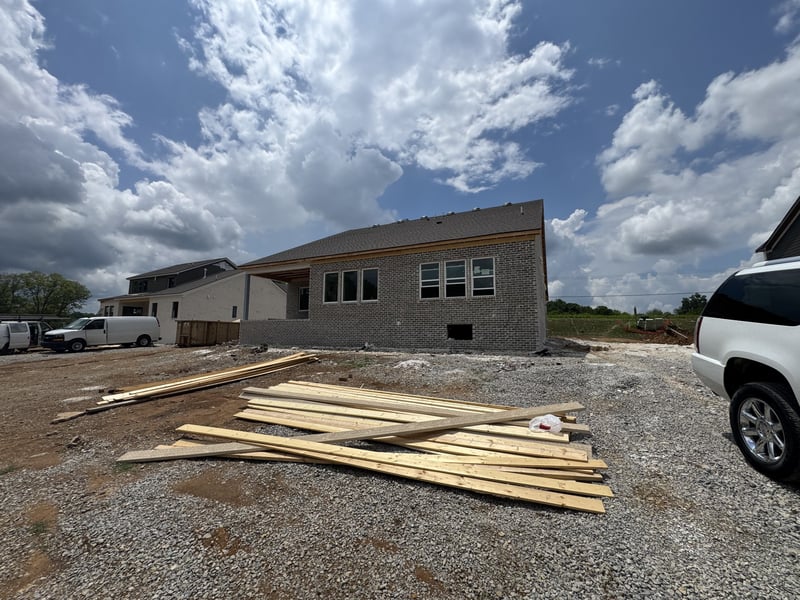 576 Baker Rd, Columbia, TN 38401