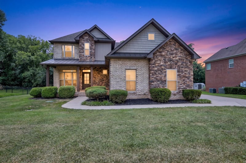 111 Tioga Ct, Murfreesboro, TN 37129