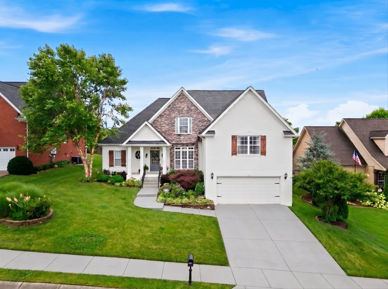 2002 Crye Crest Cv, Spring Hill, TN 37174