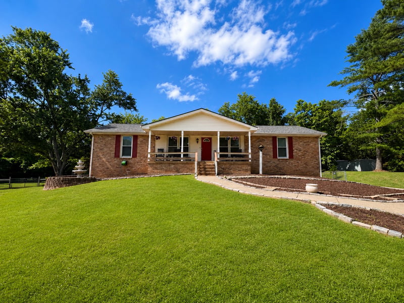 215 Maple Way, Mount Juliet, TN 37122