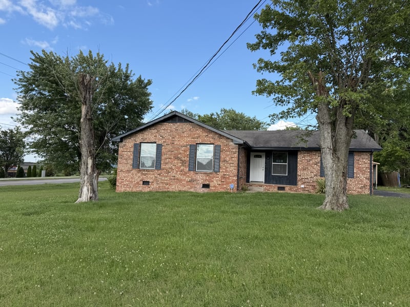 120 Overlook Dr, Hendersonville, TN 37075