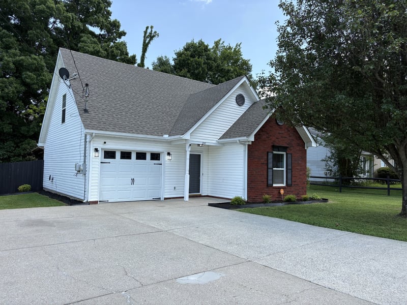 245 Bill Stewart Blvd, La Vergne, TN 37086