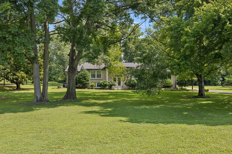 2824 Windemere Dr, Nashville, TN 37214